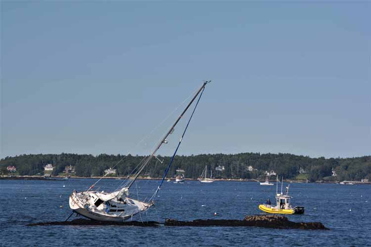 sailboat grounded